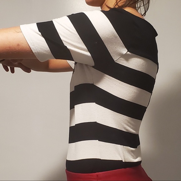 prison blouse - Picture 2 of 8